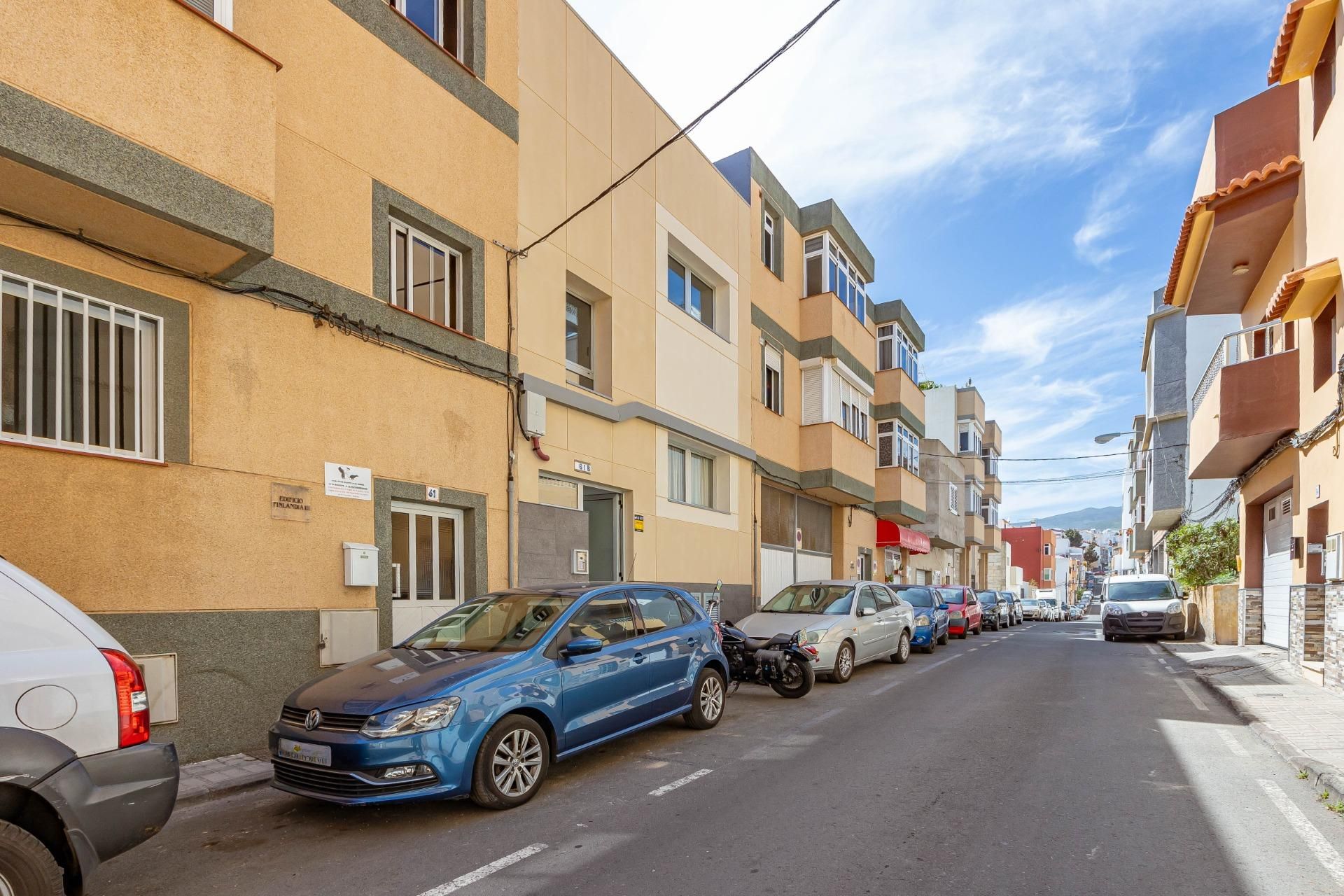 Vista exterior de Piso en venta en Telde con Alarma