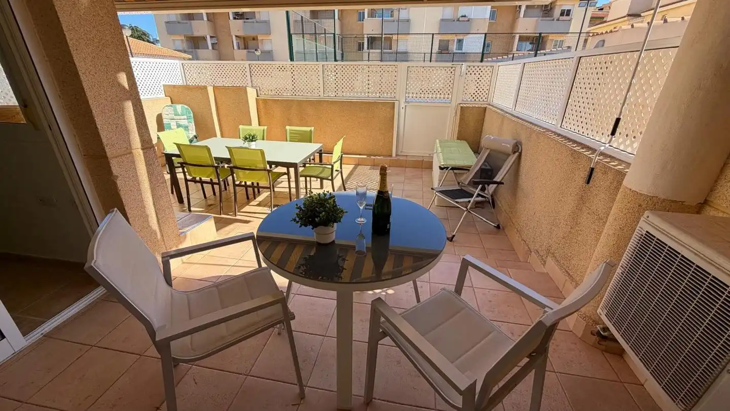 Terraza de Apartamento en venta en La Manga del Mar Menor con Aire acondicionado, Terraza y Trastero