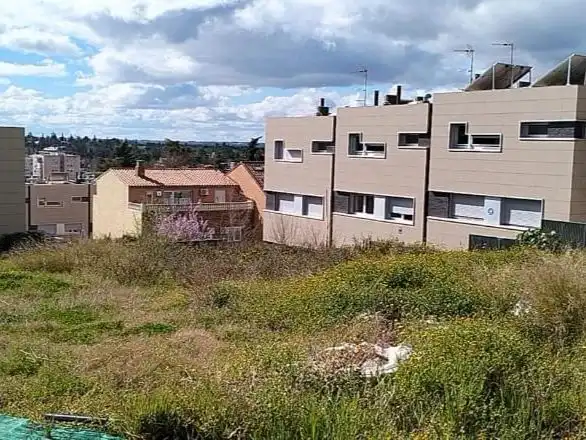 Terreno residencial en venta en Avenida del Cardenal Herrera Oria 315, imagen 4