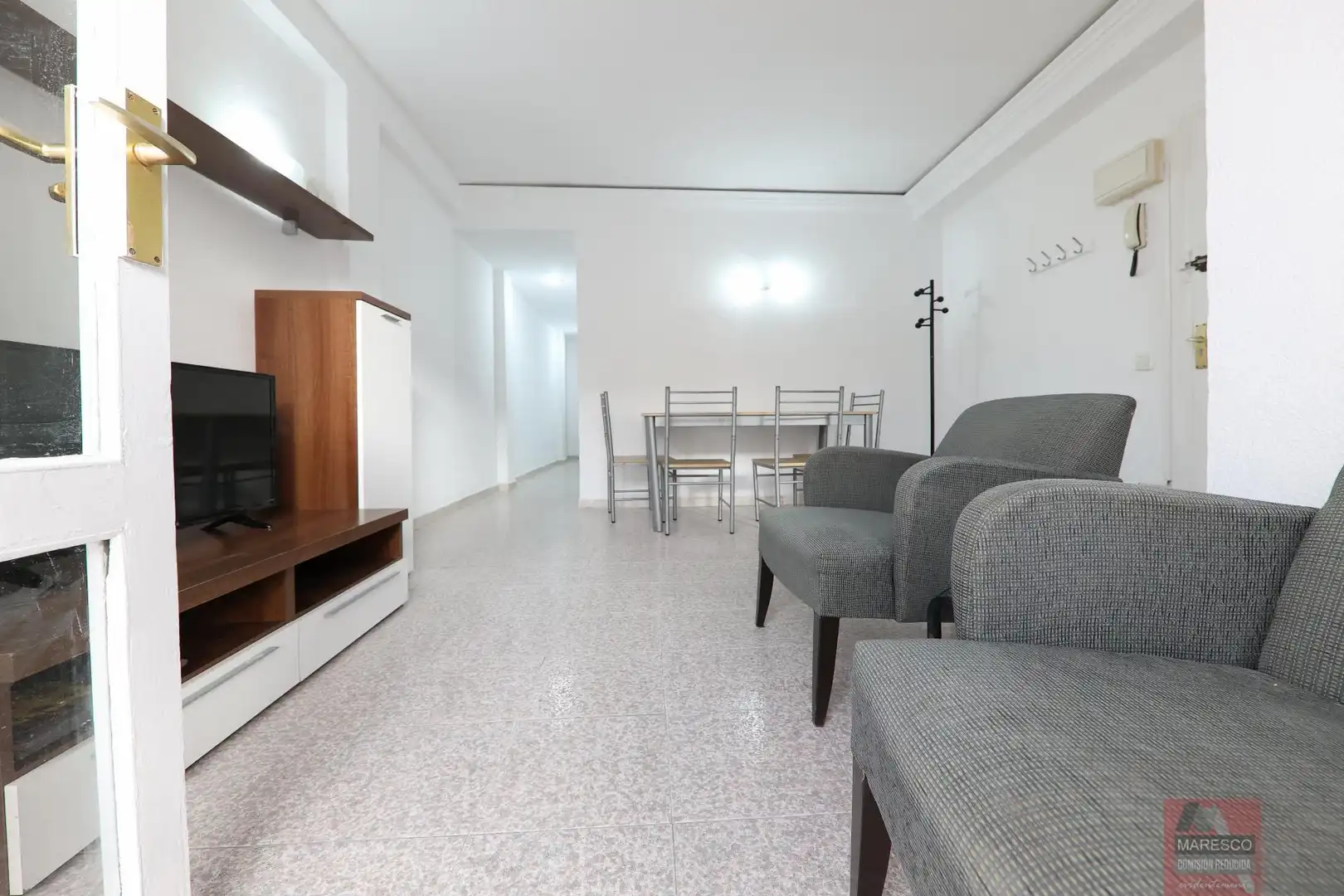 Living room of Flat for sale in Fuengirola  with Air Conditioner, Terrace and Balcony