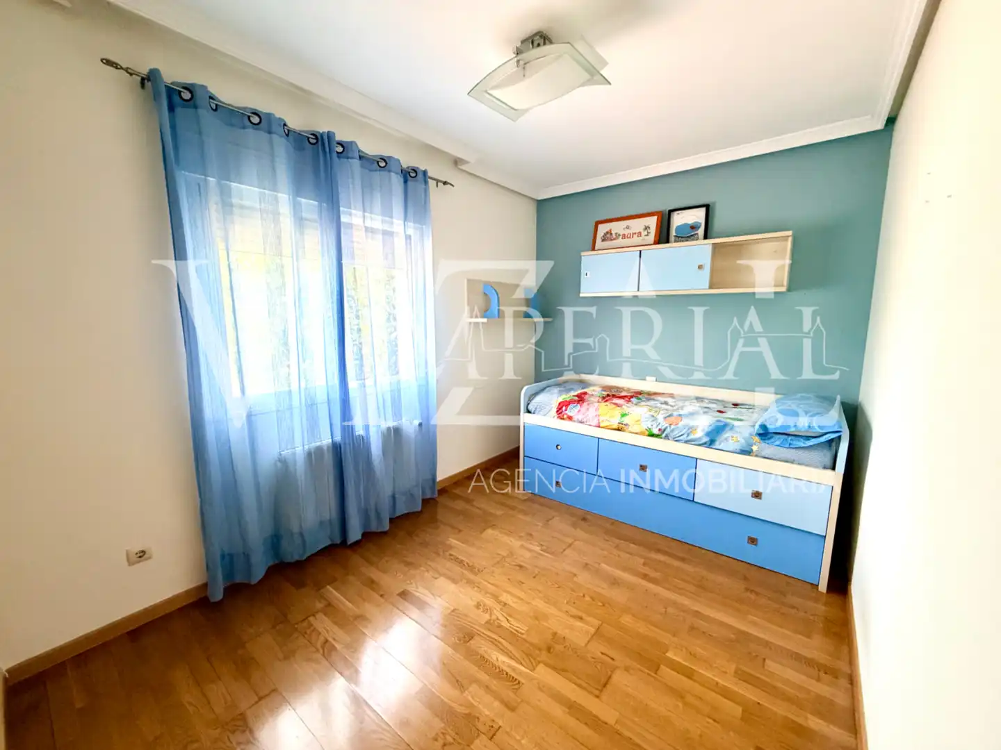Dormitori de Casa o xalet en venda en Barcience amb Aire condicionat, Calefacció i Jardí privat