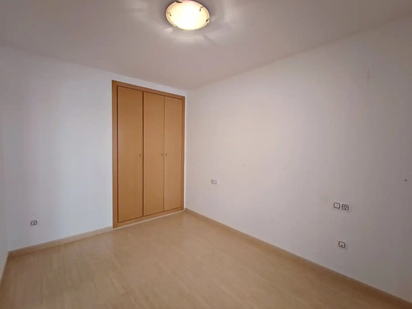 Habitación de Piso de alquiler en Sagunto / Sagunt con Terraza y Balcón