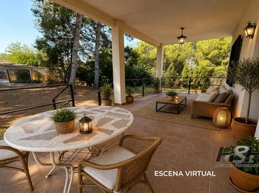 Detached house with garden for sale in Nueva Santa Barbara - Cruz de Gracia