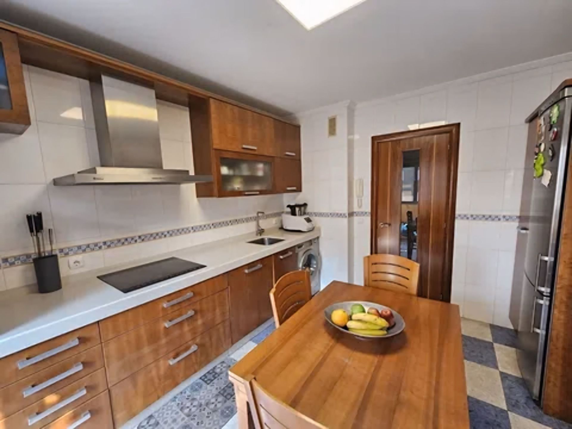 Kitchen of Flat to rent in León Capital   with Heating, Parquet flooring and Terrace