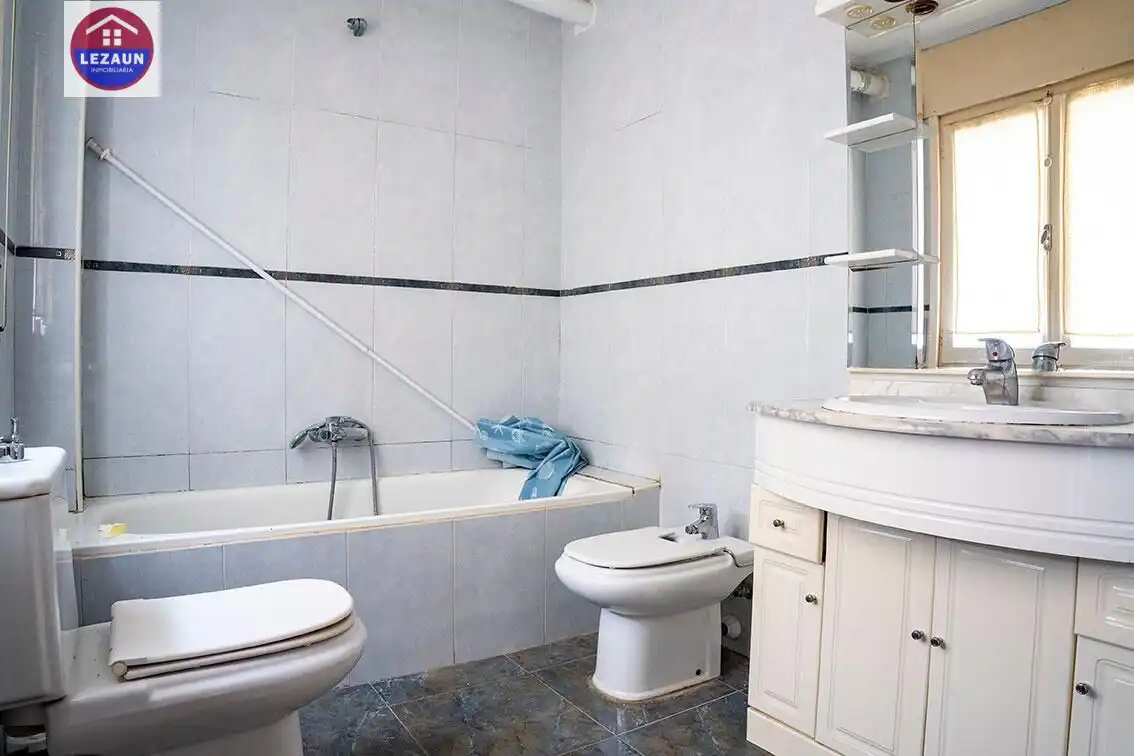 Flat for sale in Calle Irurzun, Peralta / Azkoien