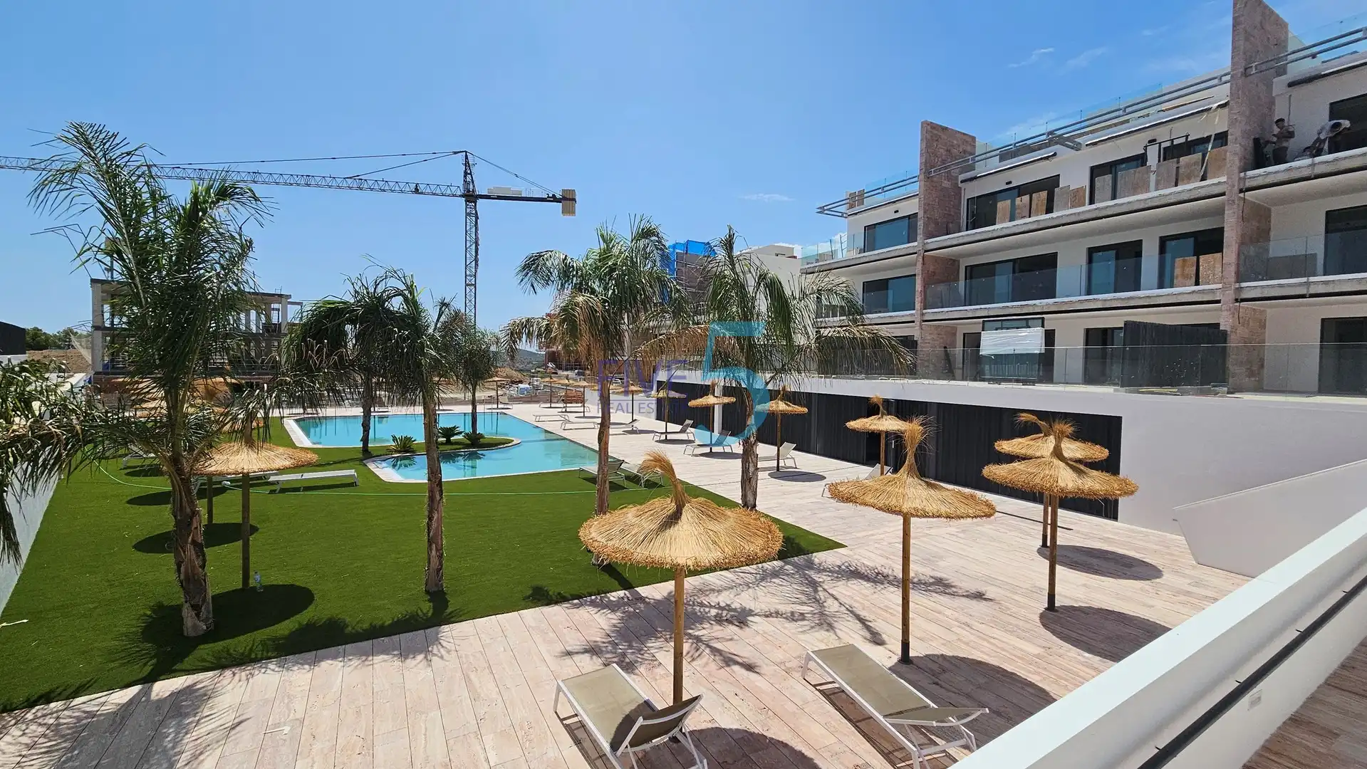 Flat with pool for sale in Balcón de Finestrat - Terra Marina