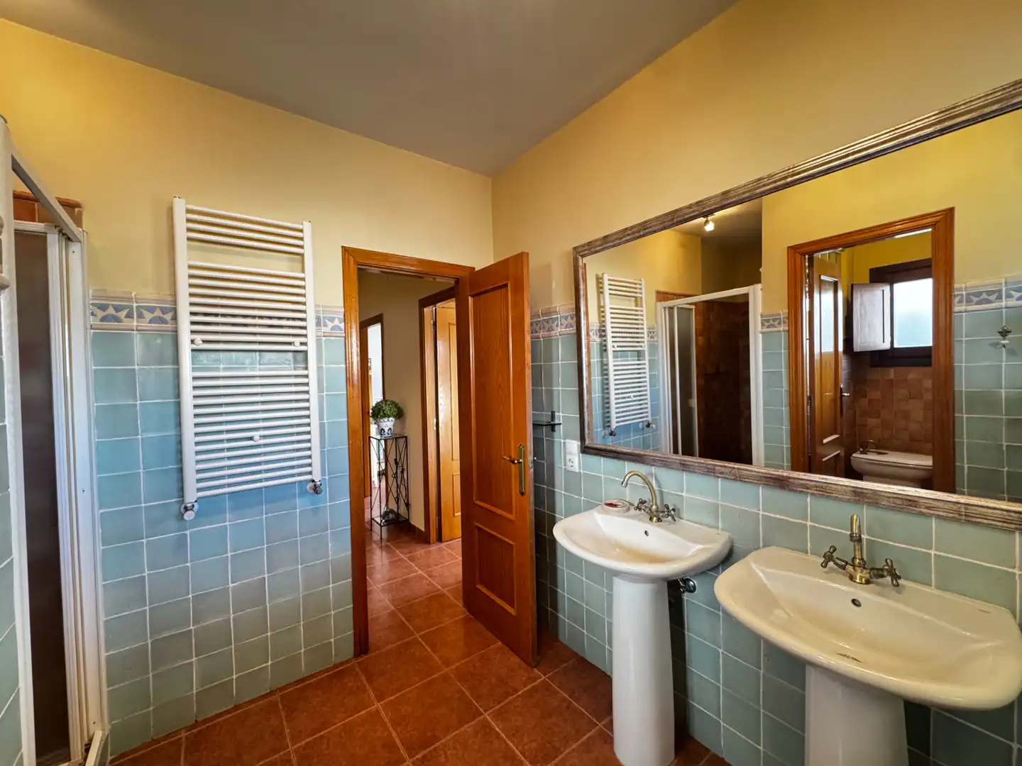 Badezimmer von Einfamilien-Reihenhaus zum Verkauf in Canet d'En Berenguer mit Klimaanlage, Heizung und Terrasse