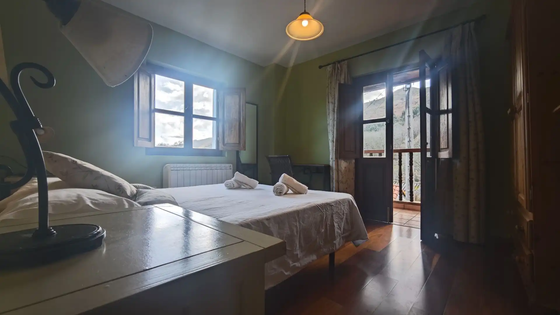 Habitación de Casa o chalet en venta en Llanes con Calefacción, Jardín privado y Terraza