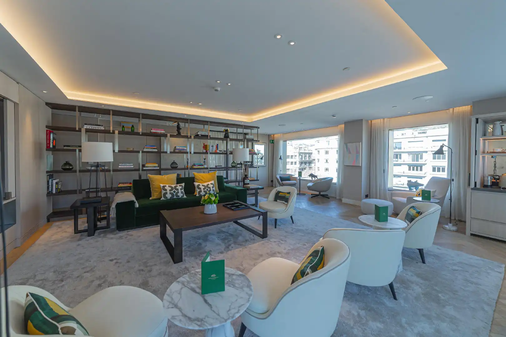 Sala de estar de Piso en venta en Barcelona con Aire acondicionado, Calefacción y Parquet
