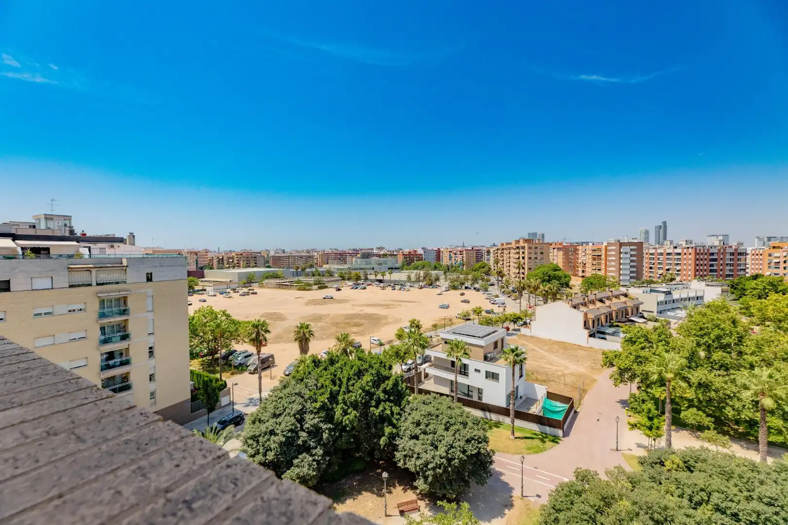 Vista exterior de Àtic en venda en Valencia amb Aire condicionat, Calefacció i Parquet