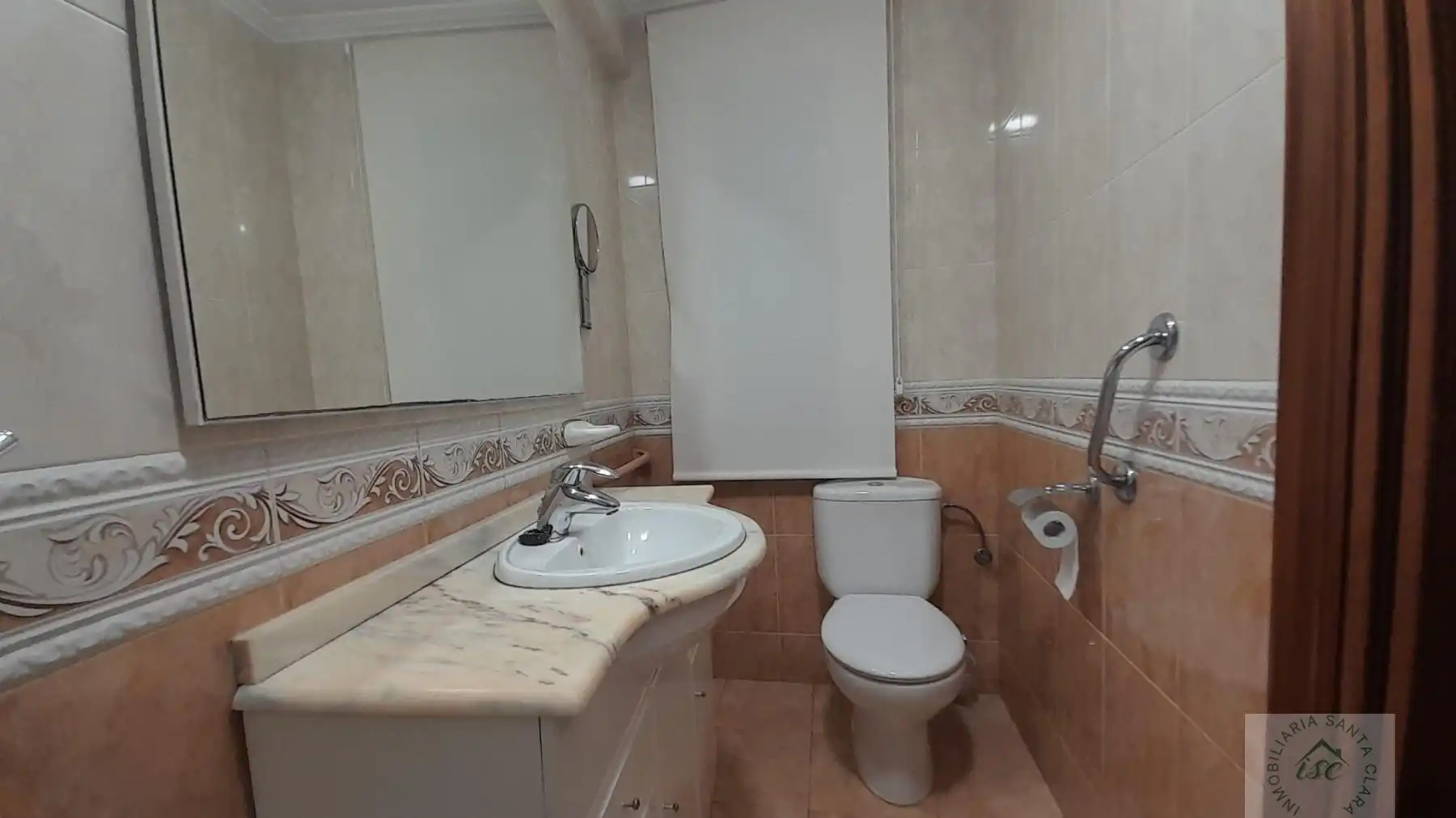 Bathroom of Flat for sale in Bilbao   with Heating