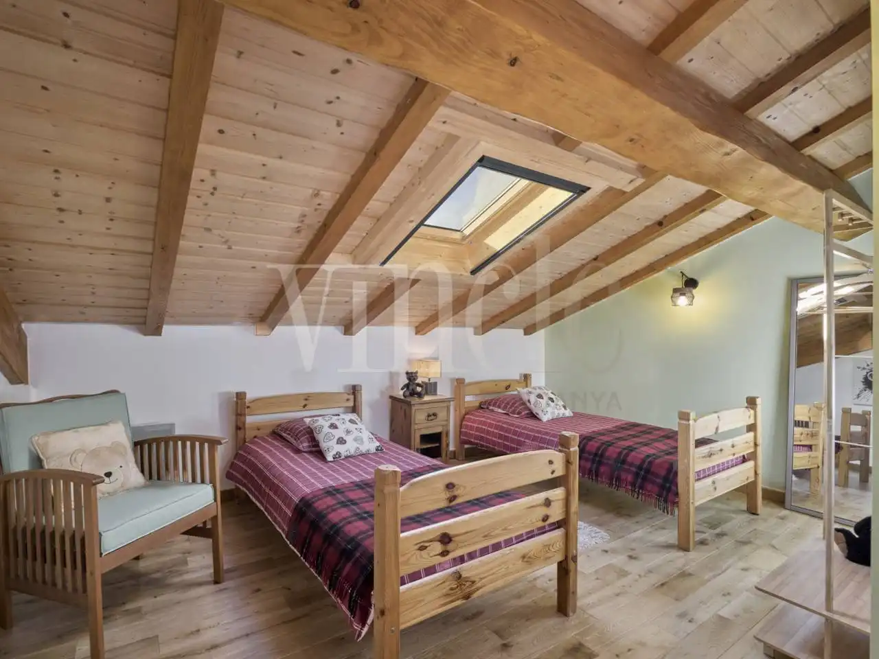 Habitación de Casa adosada en venta en Bolquère con Calefacción, Jardín privado y Parquet