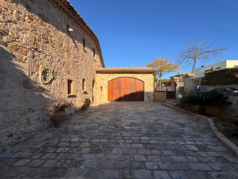 Exterior view of Houses for sale in Sant Feliu de Guíxols  with Air Conditioner, Heating and Private garden