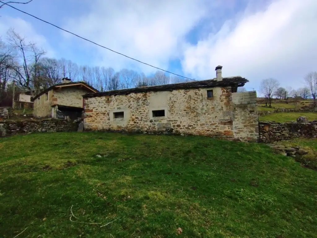 Casa amb terrassa en venda a Lugar la Sia 22, imagen 6