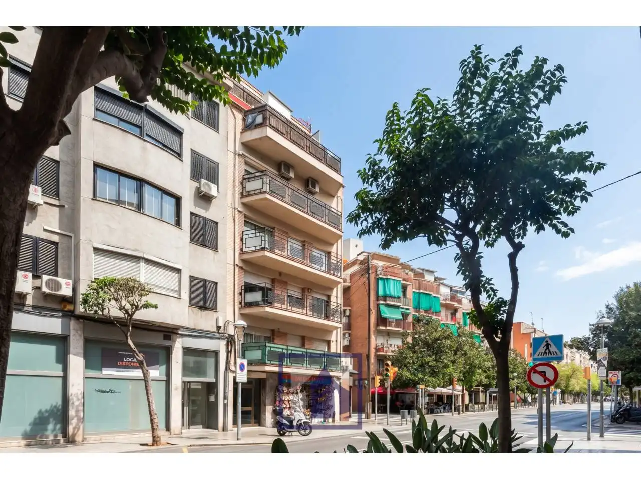 Pis amb terrassa en venda a Avenida Onze de Setembre