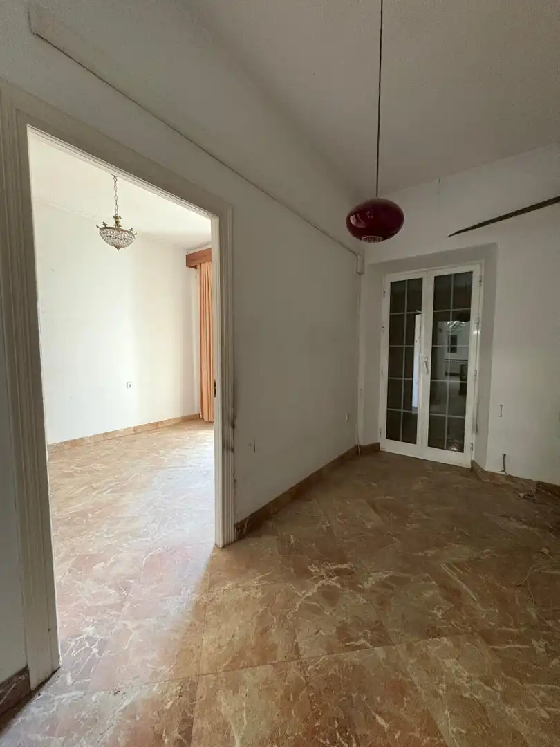 Casa adosada en venta en Carmona con Terraza y Balcón