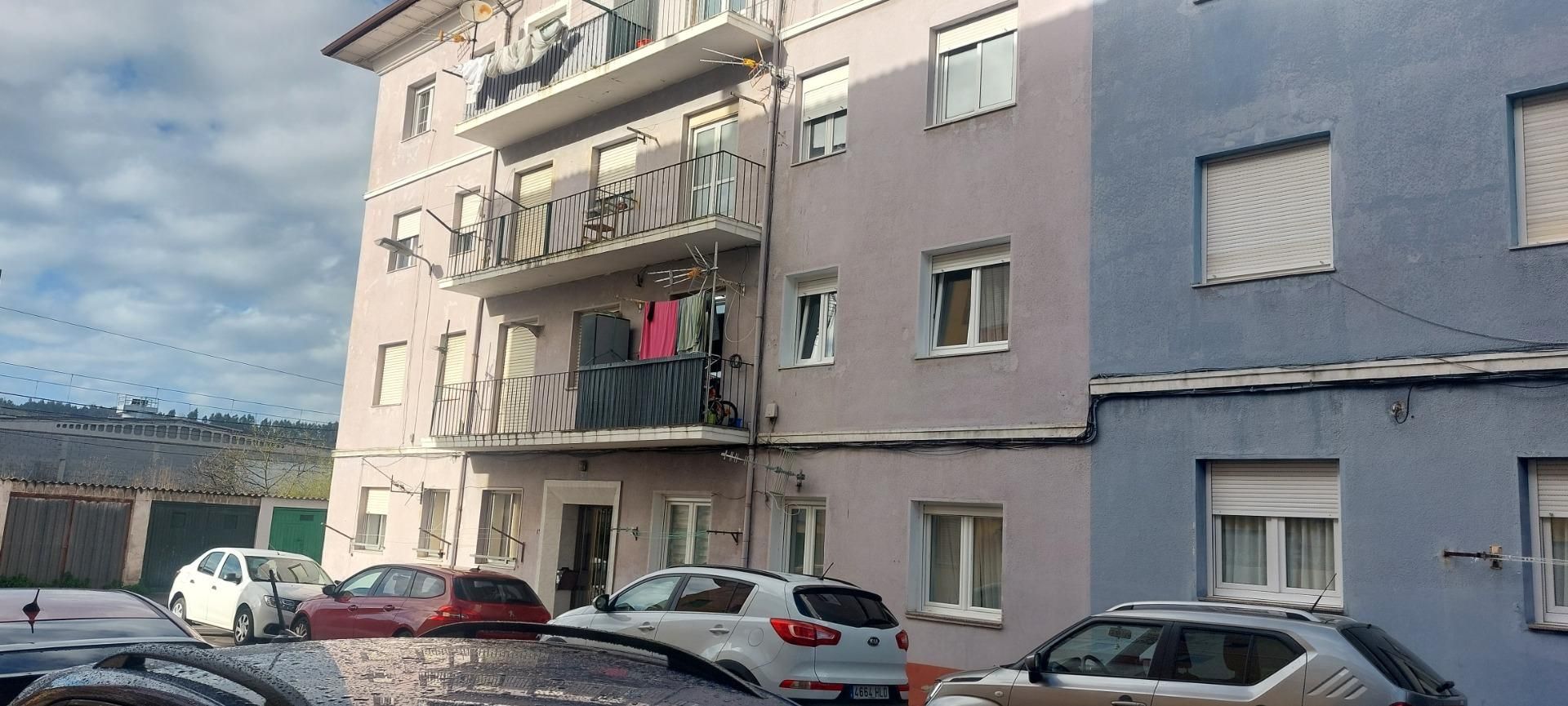 Exterior view of Flat for sale in Torrelavega   with Balcony