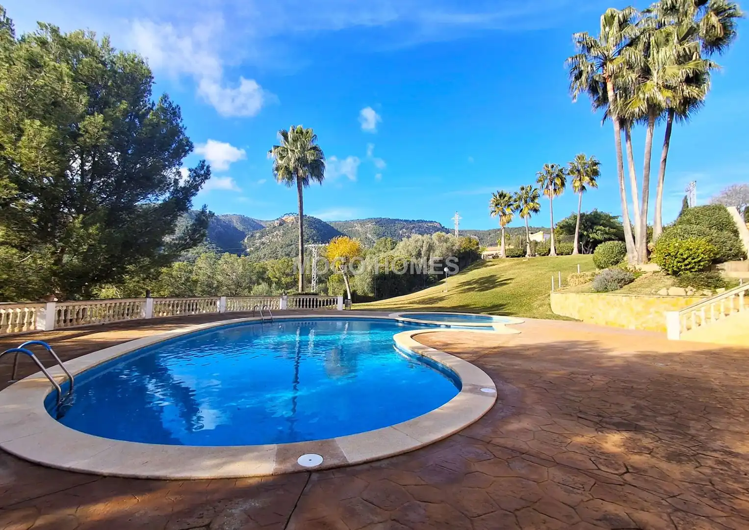 Exterior view of Detached homes for sale in  Palma de Mallorca  with Air Conditioner, Heating and Terrace