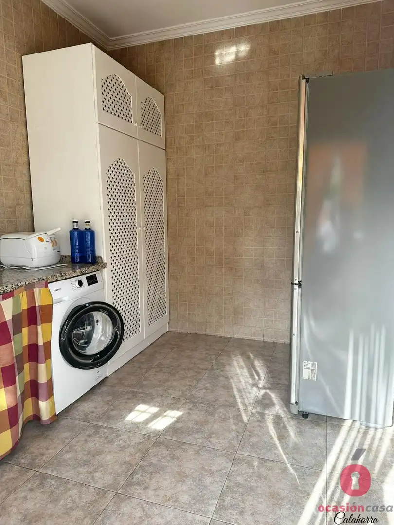 Bathroom of Country homes for sale in Almodóvar del Río  with Air Conditioner, Private garden and Storage room