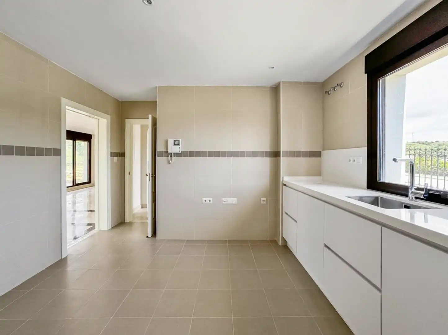 Casa amb jardí en venda a Selwo, imagen 3