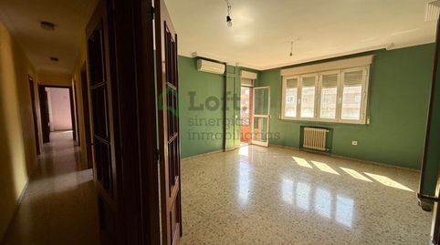 Foto 3 de Piso en venta en Santa Marina, Badajoz Capital