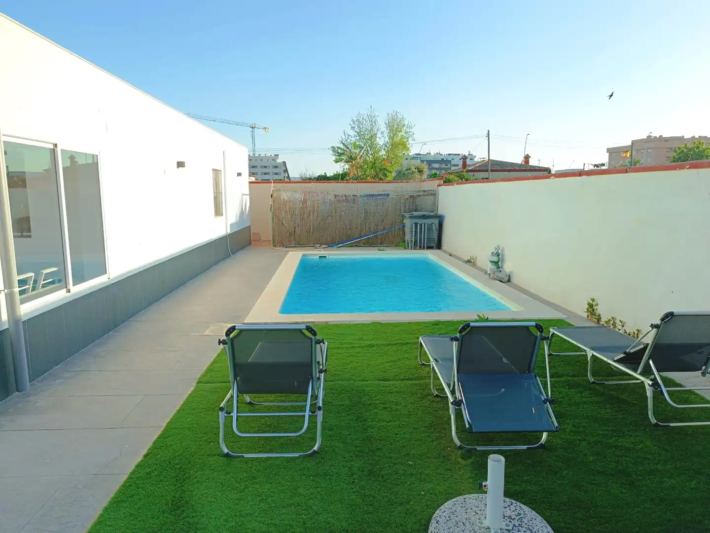 Piscina de Casa o xalet en venda en El Puerto de Santa María amb Aire condicionat, Jardí privat i Terrassa