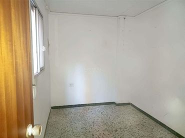 Piso en venta en Calle Santa Ana 7