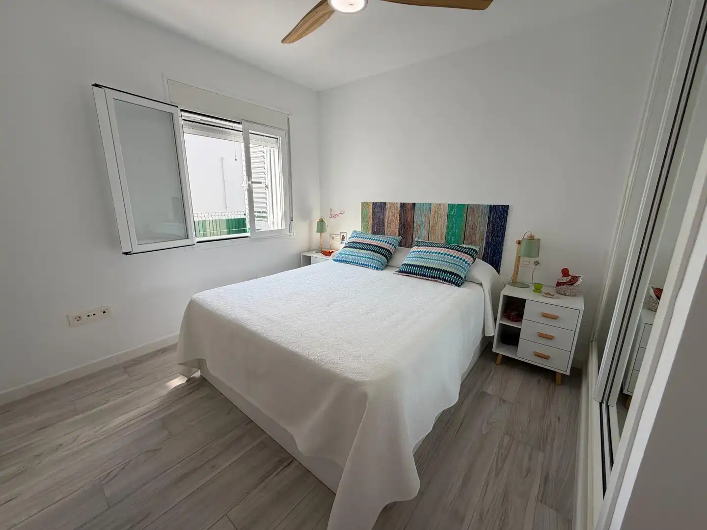 Casa adosada en venta en San Juan de los Terreros