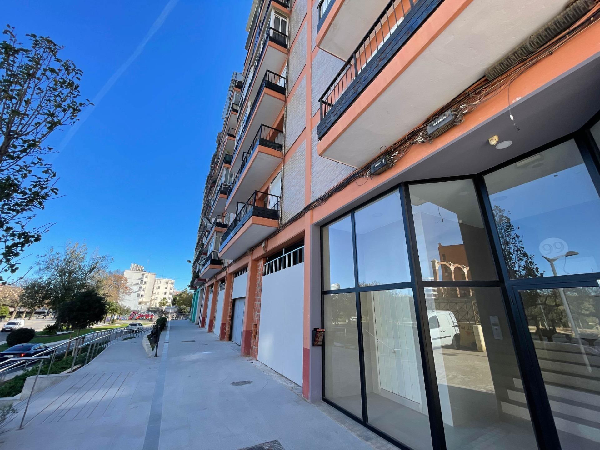Vista exterior de Planta baixa en venda en  Valencia Capital