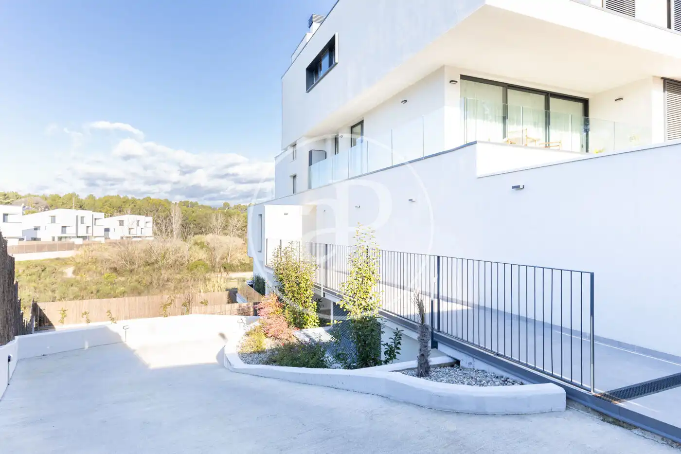 Exterior view of Flat for rent in Cerdanyola del Vallès  with Air Conditioner, Heating and Terrace