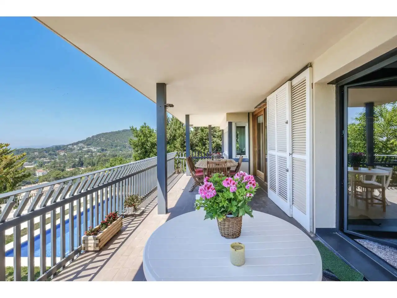 Terraza de Casa o chalet en venta en Matadepera con Aire acondicionado, Calefacción y Jardín privado