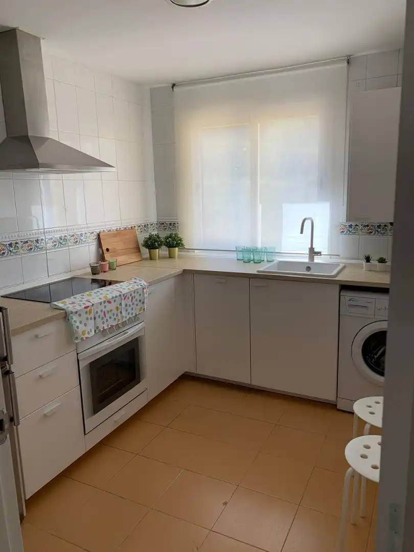 Cuina de Apartament en venda en Estepona amb Aire condicionat, Terrassa i Traster