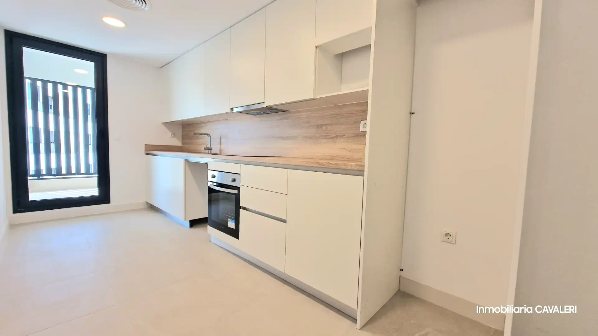 Flat with pool to rent in Calle Santa Ángela de la Cruz, imagen 8