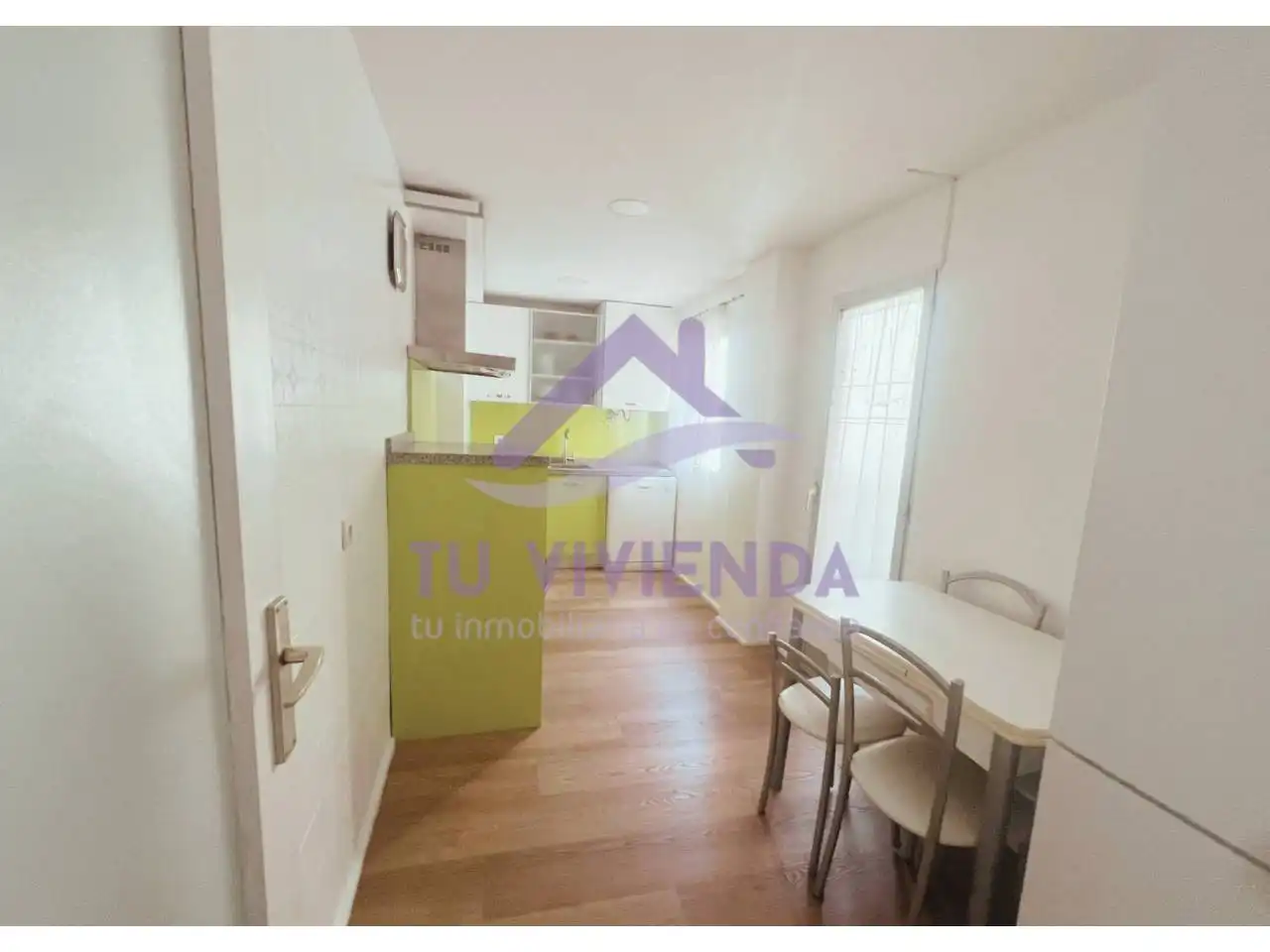 Cocina de Piso de alquiler en Valladolid con Calefacción, Terraza y Amueblado