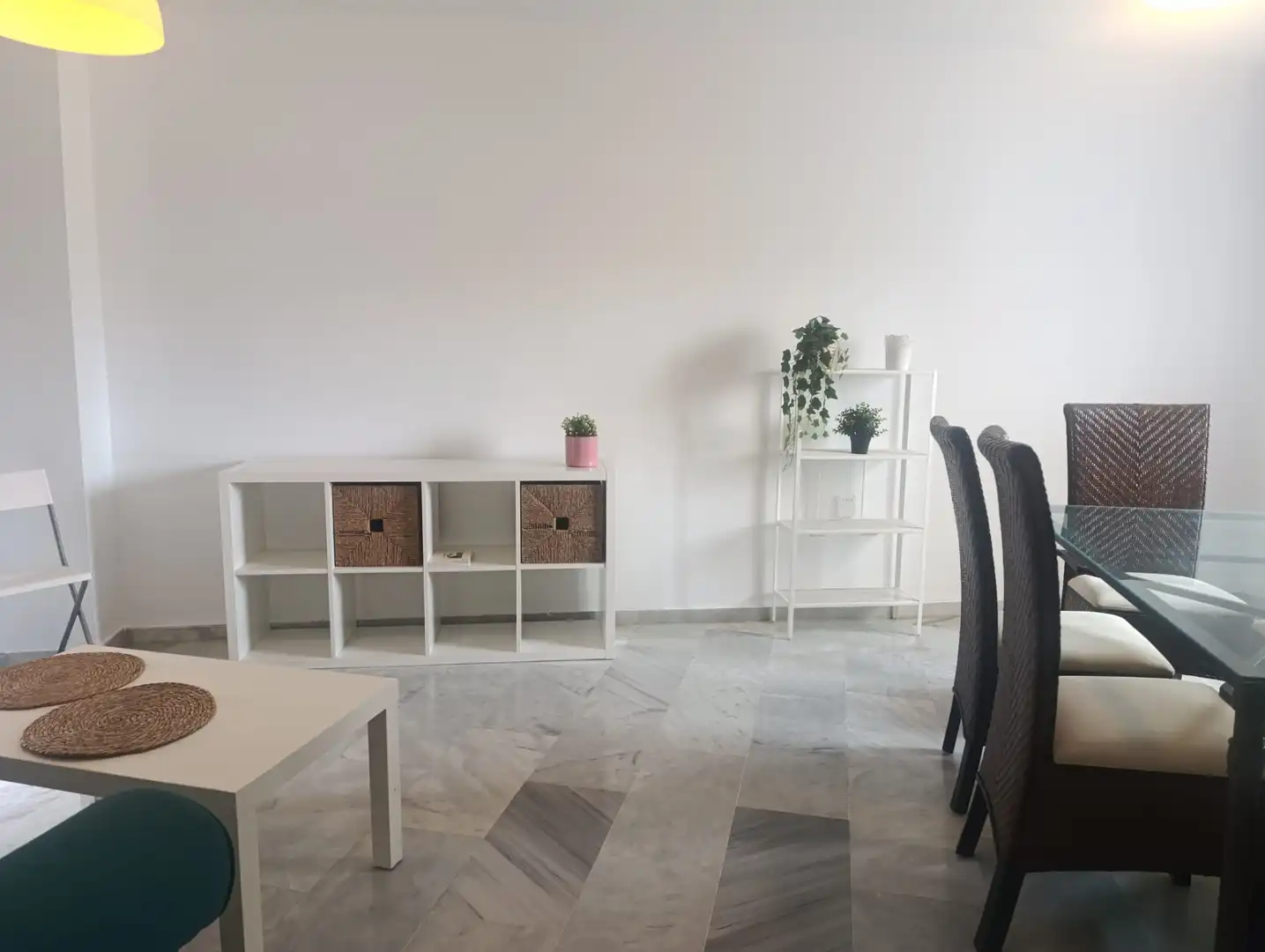 Sala de estar de Apartamento de alquiler con opción a compra en Málaga con Aire acondicionado, Terraza y Trastero