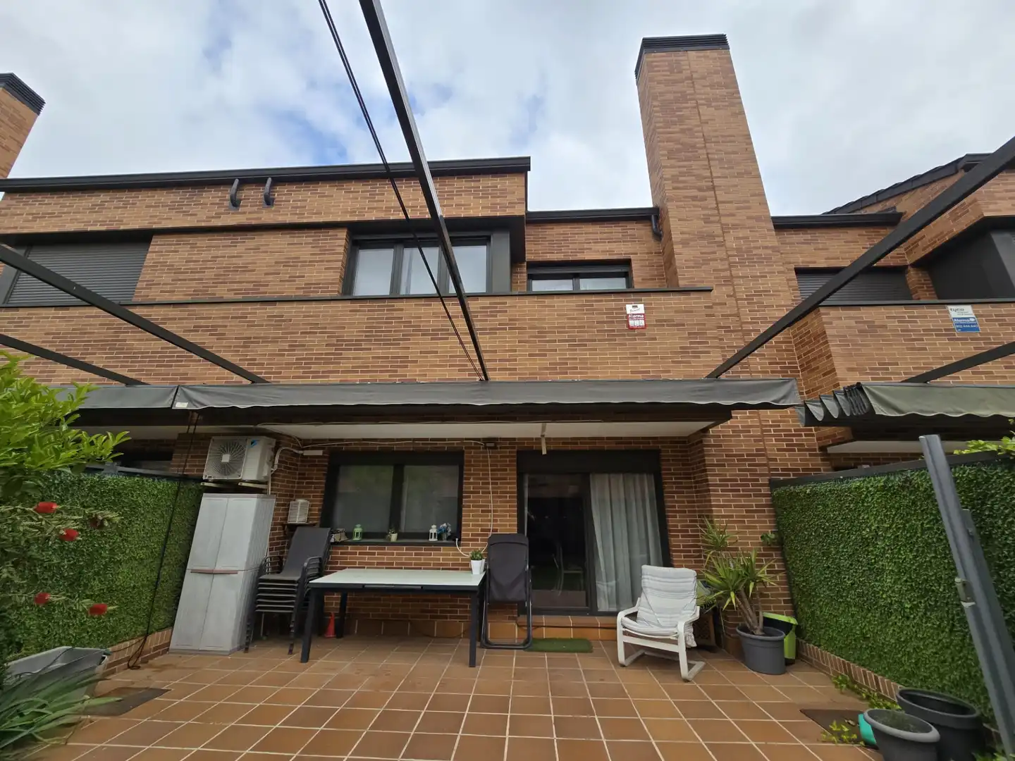 Exterior view of Houses for sale in Meco  with Air Conditioner, Heating and Parquet flooring