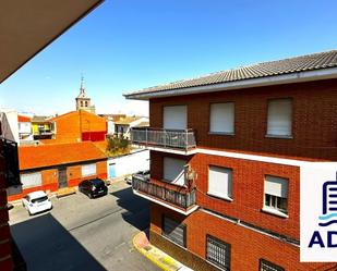 Exterior view of Flat for sale in Portillo de Toledo  with Balcony