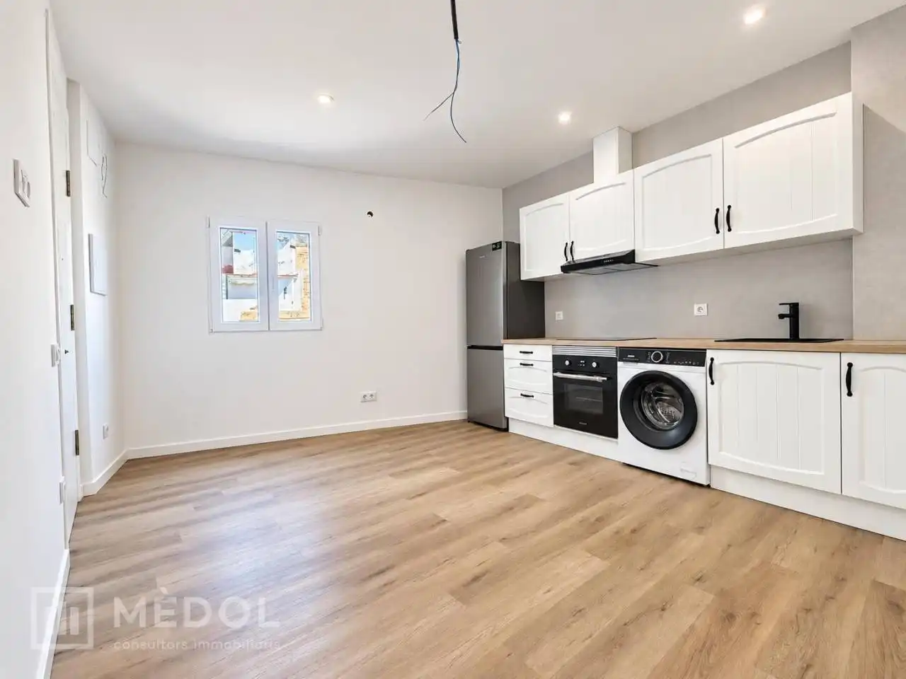 Piso con terraza en venta en Calle Salines 1