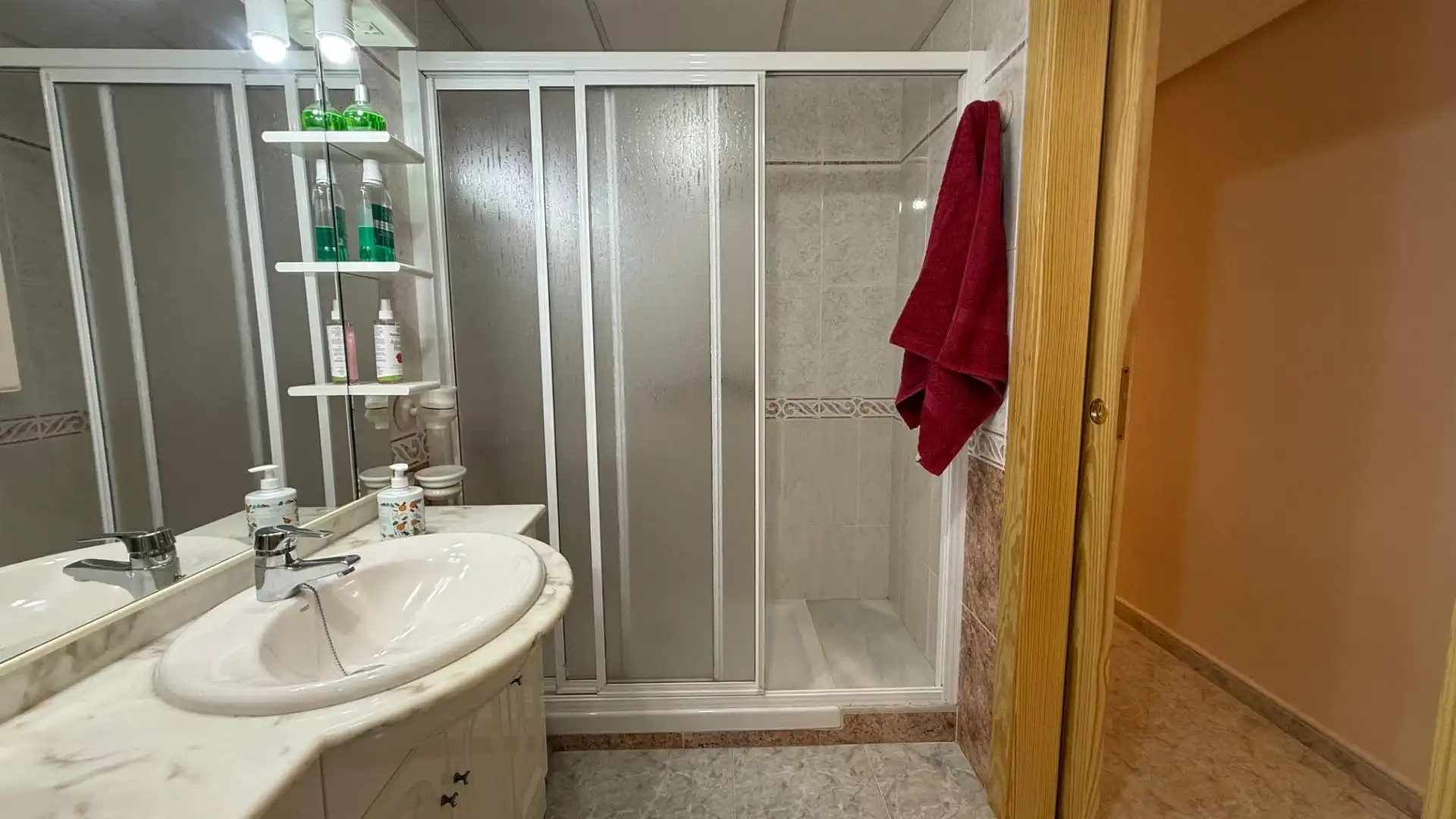 Bathroom of Flat for sale in Águilas  with Air Conditioner, Terrace and Storage room