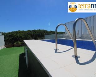 Swimming pool of Attic to rent in Castelldefels  with Air Conditioner, Terrace and Balcony