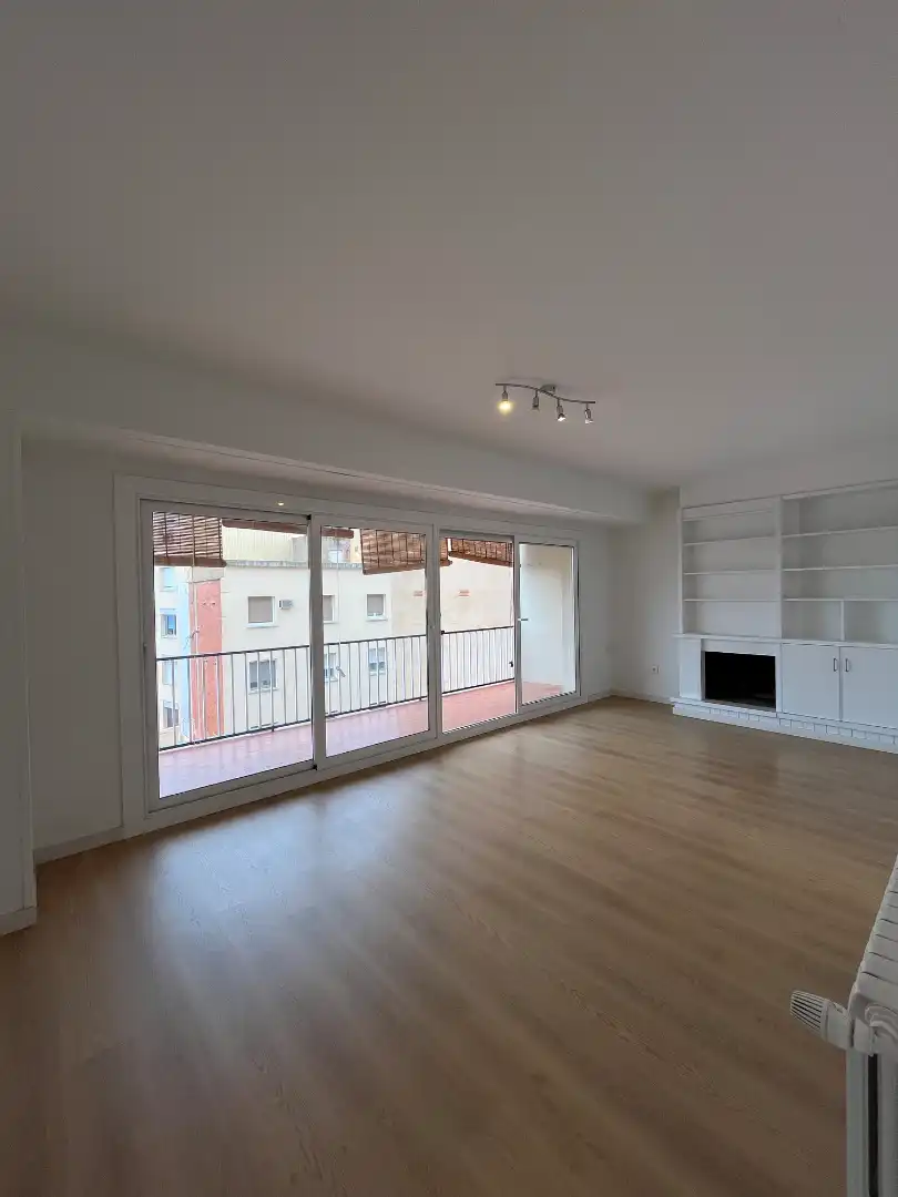 Wohnung mit Terrasse zur Miete in Plaça de Josep Freixa i Argemí, imagen 2