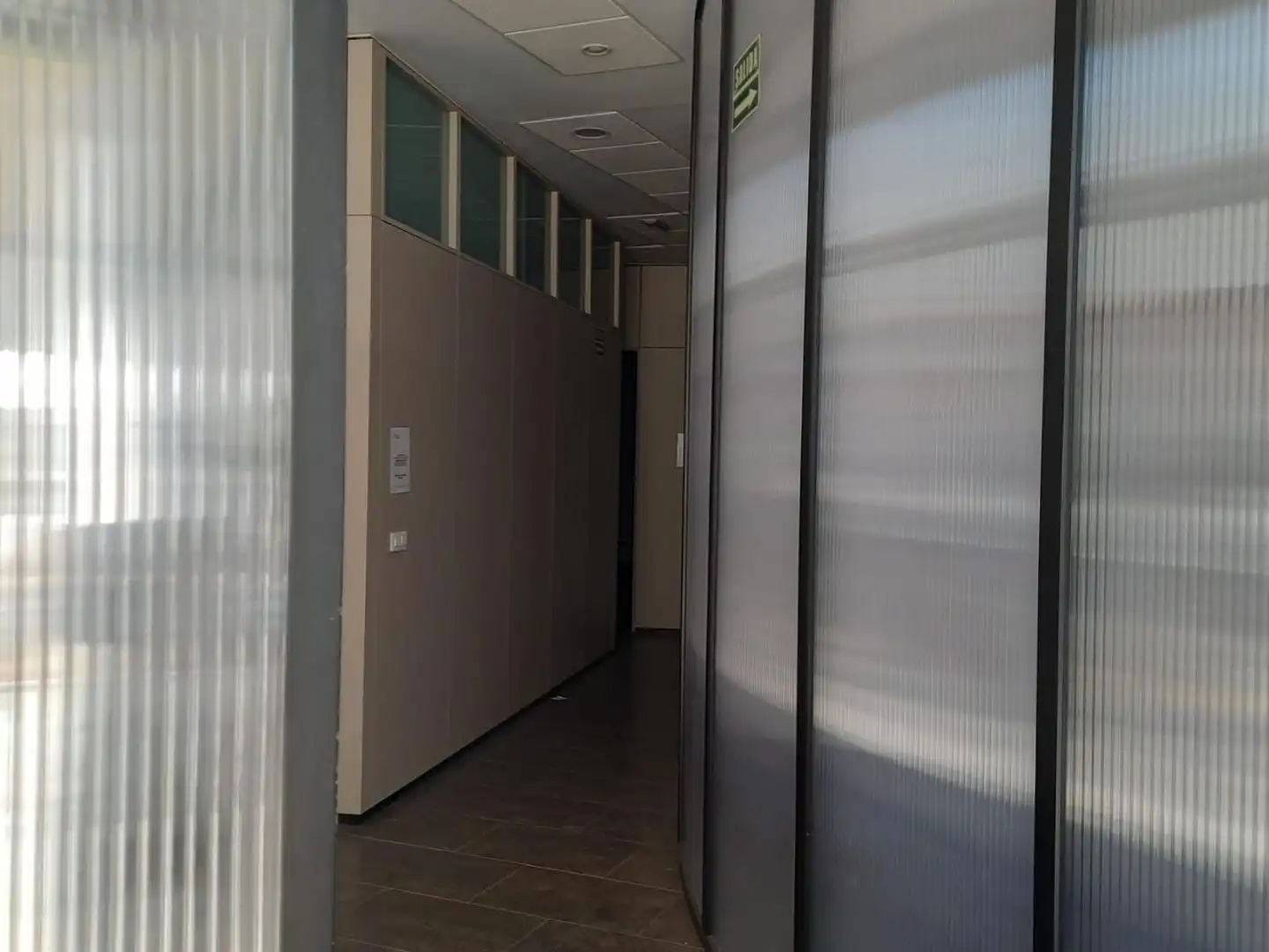 Local de alquiler en Huelva con Aire acondicionado, Calefacción y Internet