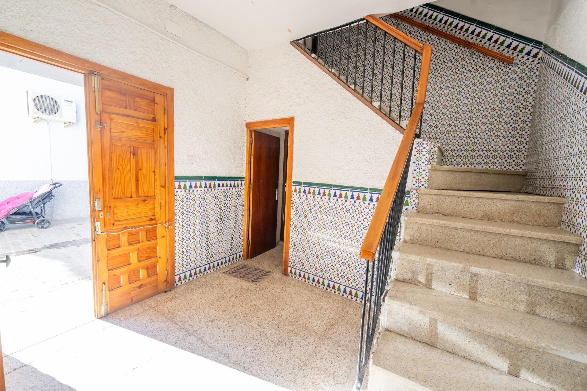 House or chalet for sale in Guadix  with Heating, Terrace and Balcony