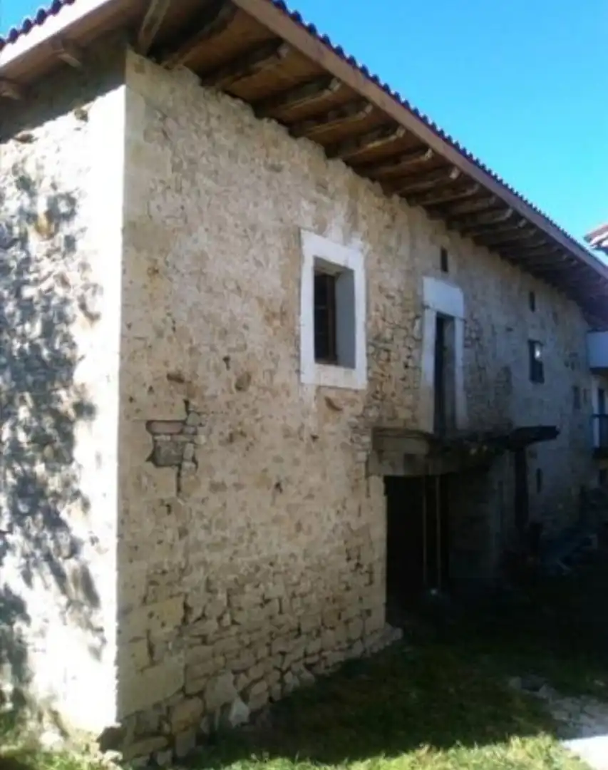 Exterior view of Houses for sale in Merindad de Sotoscueva  with Private garden and Storage room