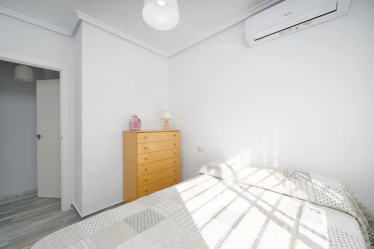 Casa pareada con terraza en venta en Calle Biar, imagen 14