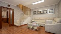 Living room of Single-family semi-detached for sale in Alcalá de Guadaira  with Air Conditioner, Terrace and Balcony