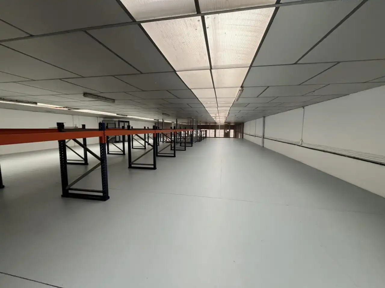 Nave industrial en venta en Avinguda Barcelona, imagen 2