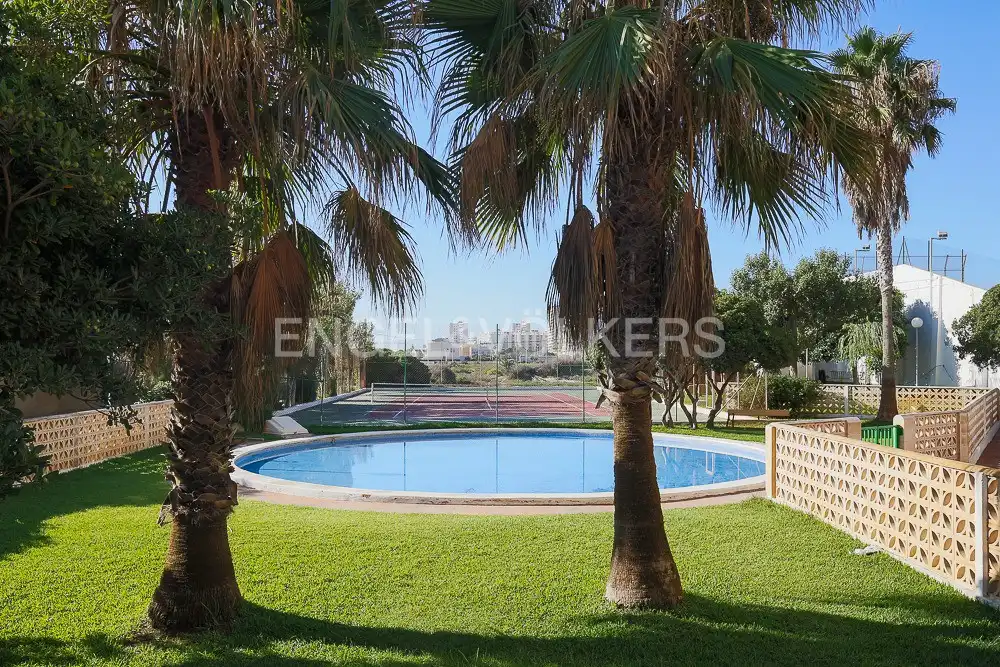 Flat with terrace to rent in Urbanización Santa María el Progreso, imagen 38
