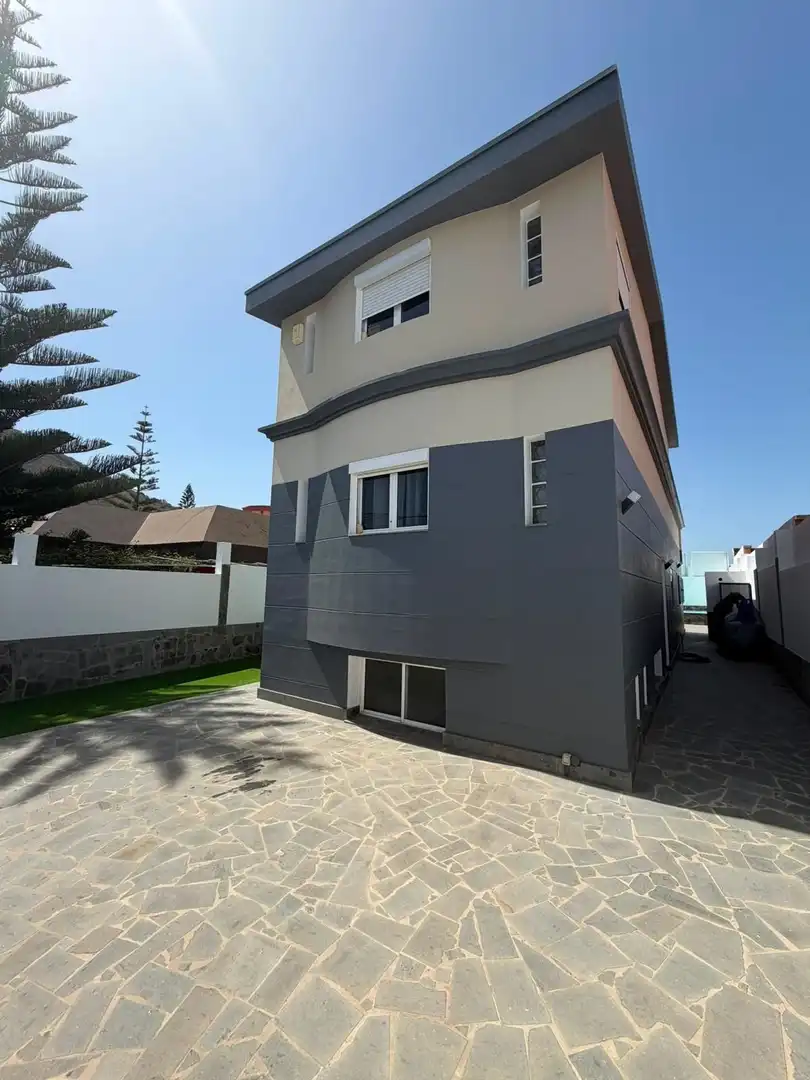 Exterior view of Houses for sale in Telde  with Air Conditioner, Heating and Private garden