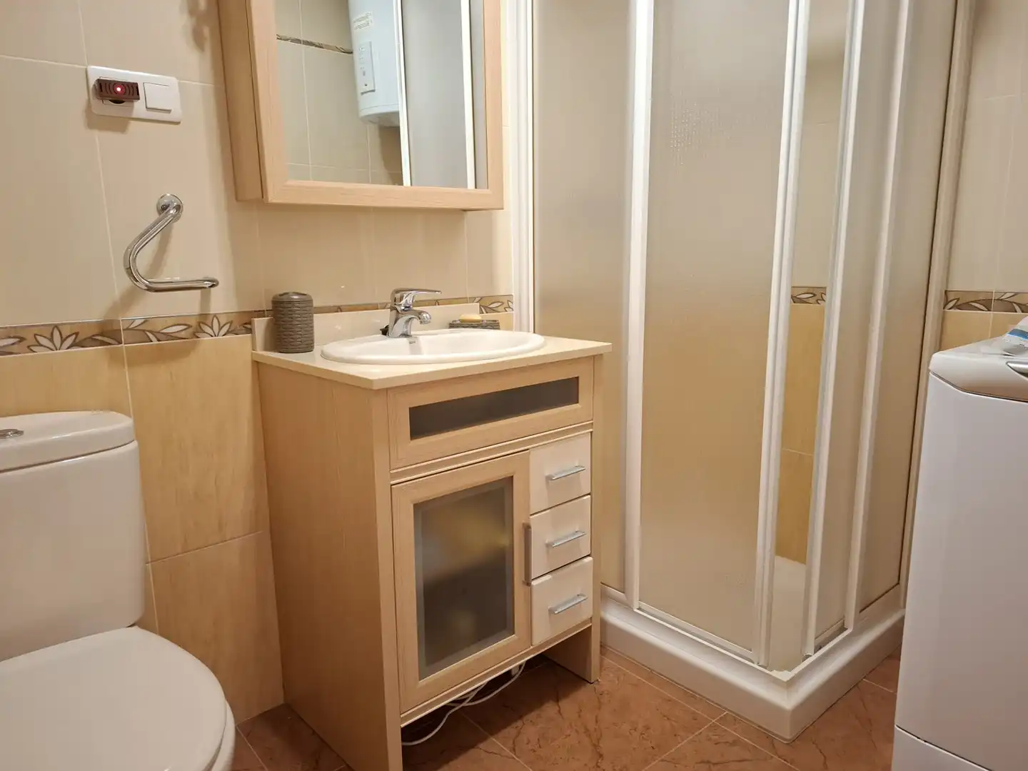 Baño de Estudio en venta en Torrenueva Costa con Aire acondicionado, Terraza y Amueblado